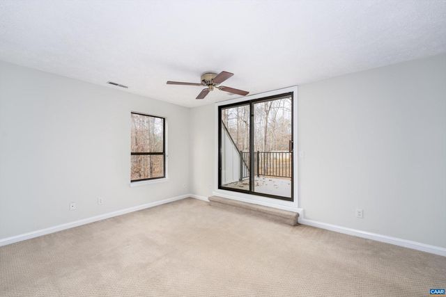 23 STONEWALL RD, Palmyra, VA 22963