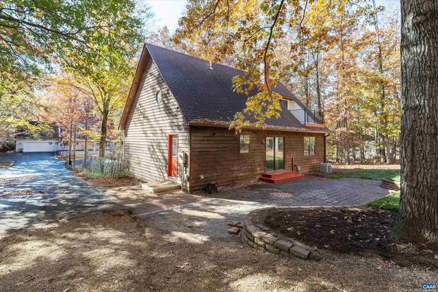 23 STONEWALL RD, Palmyra, VA 22963