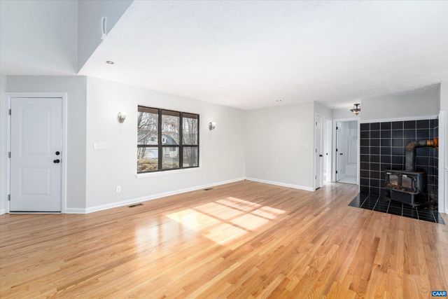 23 STONEWALL RD, Palmyra, VA 22963