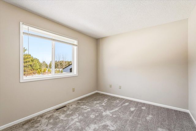 34680 Kale Lane, North Branch, MN 55056