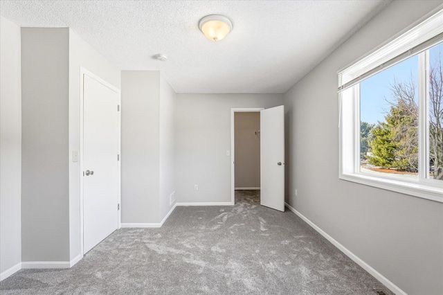 34680 Kale Lane, North Branch, MN 55056