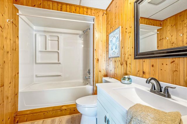 34680 Kale Lane, North Branch, MN 55056