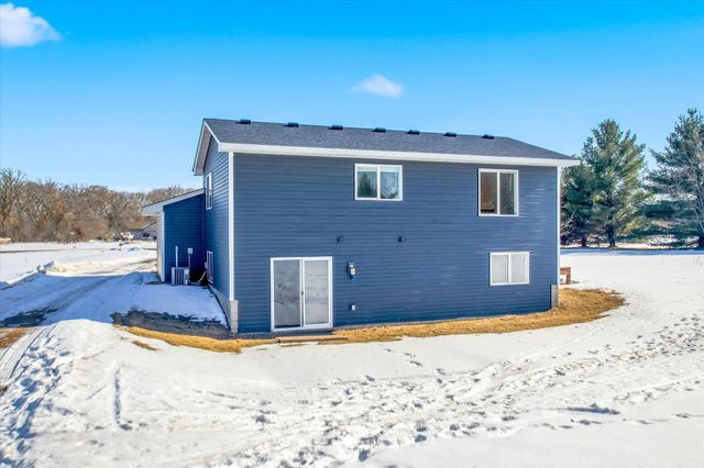 34680 Kale Lane, North Branch, MN 55056