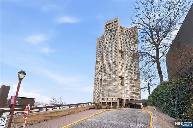 7004 Boulevard East 8C, Guttenberg, NJ 07093