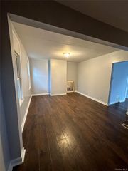 39 Spruce Street, Poughkeepsie, NY 12601