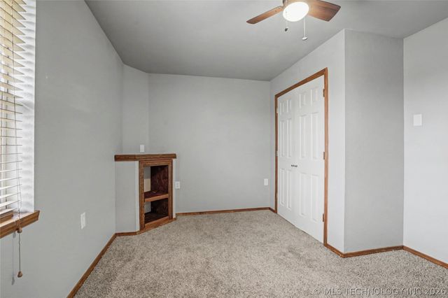 15905 S 257th West Avenue, Kellyville, OK 74039