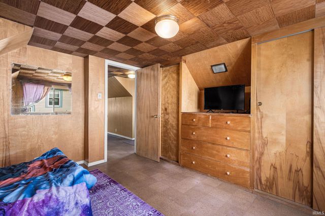 236 Donmoyer Avenue, South Bend, IN 46614