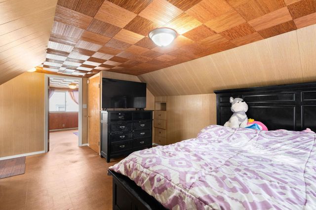 236 Donmoyer Avenue, South Bend, IN 46614