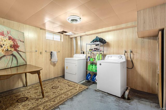 236 Donmoyer Avenue, South Bend, IN 46614