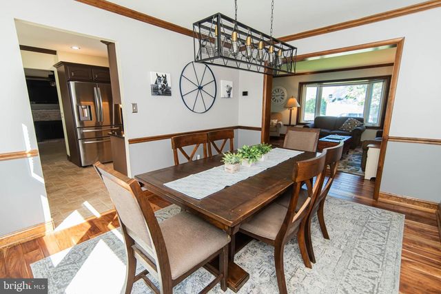 3 HEDGEROW LN, Horsham, PA 19044