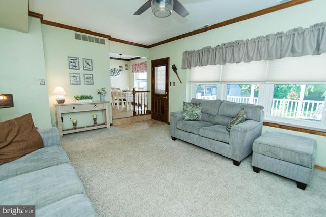 3 HEDGEROW LN, Horsham, PA 19044
