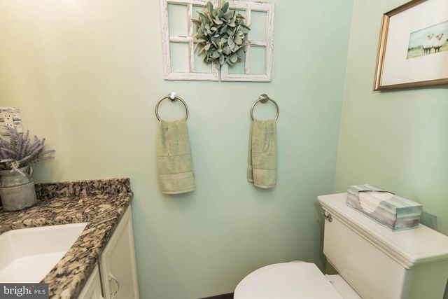 3 HEDGEROW LN, Horsham, PA 19044