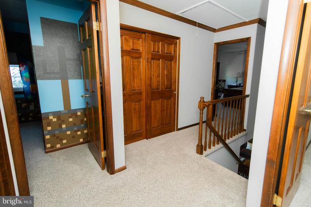 3 HEDGEROW LN, Horsham, PA 19044
