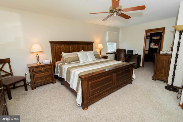 3 HEDGEROW LN, Horsham, PA 19044