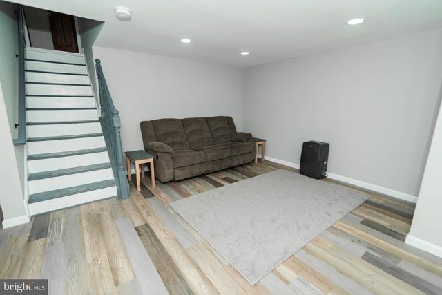 3 HEDGEROW LN, Horsham, PA 19044