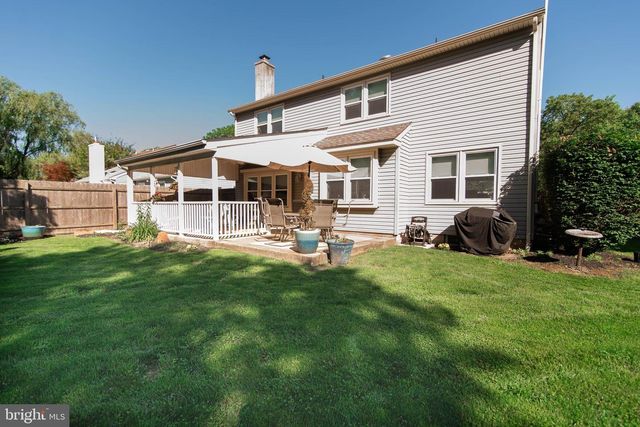 3 HEDGEROW LN, Horsham, PA 19044