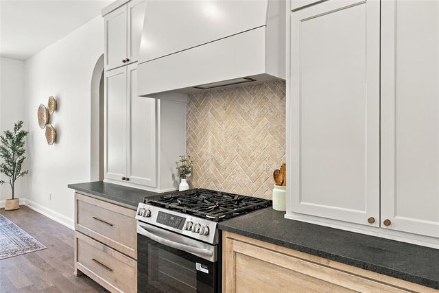 8200 Sacred Forest, Arcadia, OK 73007