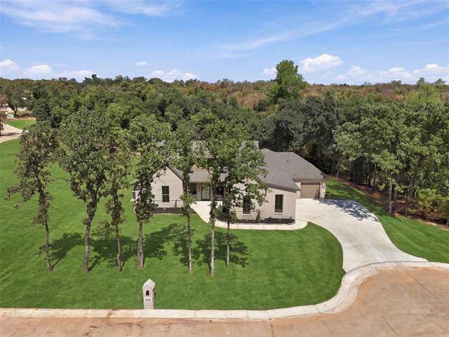 8200 Sacred Forest, Arcadia, OK 73007