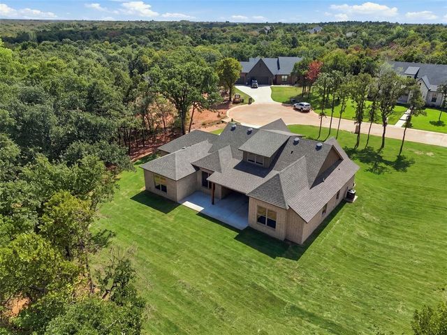 8200 Sacred Forest, Arcadia, OK 73007
