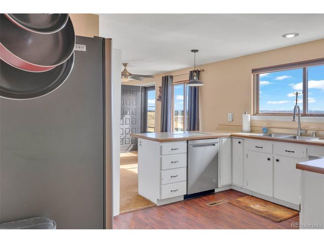 37 Warm Springs Rd, Fairplay, CO 80440