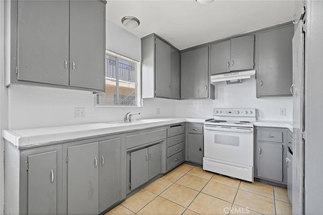 1656 Lomita Boulevard, Harbor City, CA 90710
