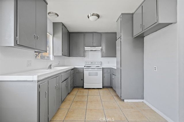 1656 Lomita Boulevard, Harbor City, CA 90710