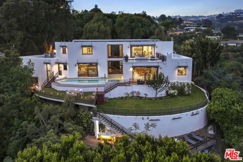9330 Beverly Crest Drive, Beverly Hills, CA 90210 — exterior