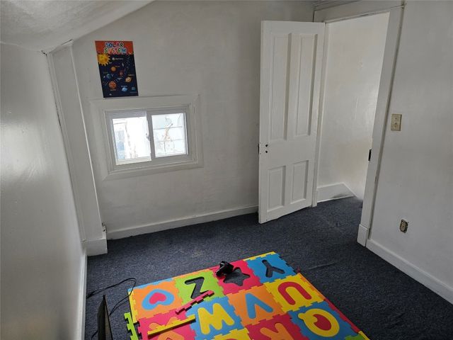 114 E PLUM Street, Edinboro, PA 16412