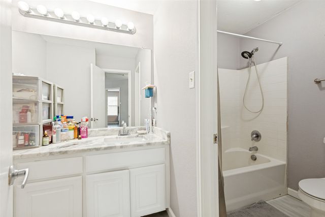 6701 Thaxton Trail, Fort Worth, TX 76137
