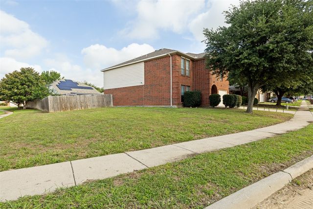 6701 Thaxton Trail, Fort Worth, TX 76137