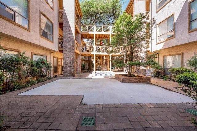 806 W 24th ST 103, Austin, TX 78705