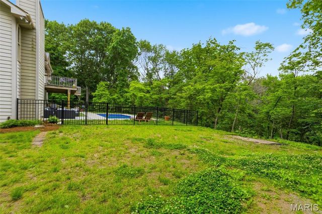 2773 Woodson Drive, Columbia, IL 62236