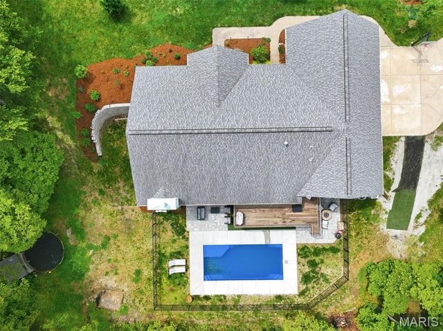2773 Woodson Drive, Columbia, IL 62236