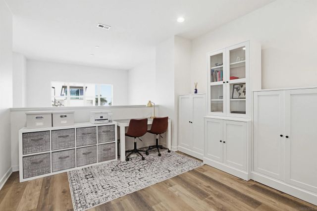 6074 Colt Pl 104, Carlsbad, CA 92009