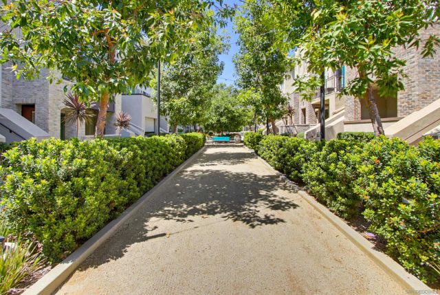 6074 Colt Pl 104, Carlsbad, CA 92009