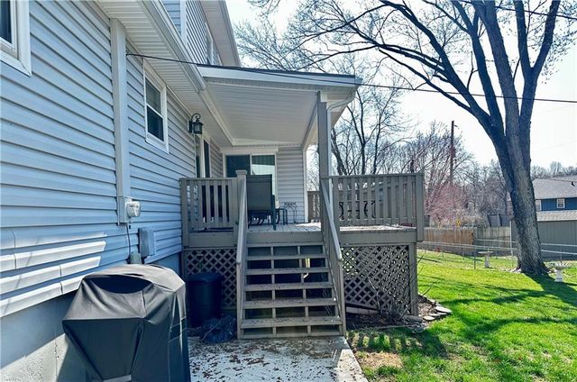 2820 Folsom Street, Leavenworth, KS 66048