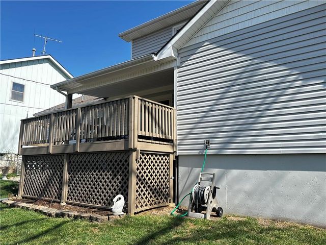 2820 Folsom Street, Leavenworth, KS 66048