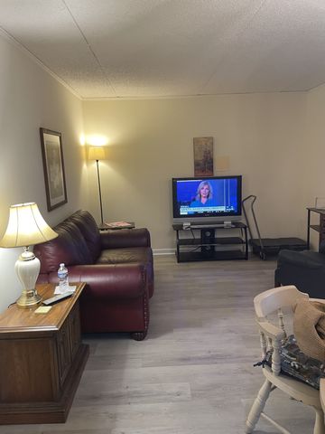 2325 Elliston Pl Apt 202, Nashville, TN 37203