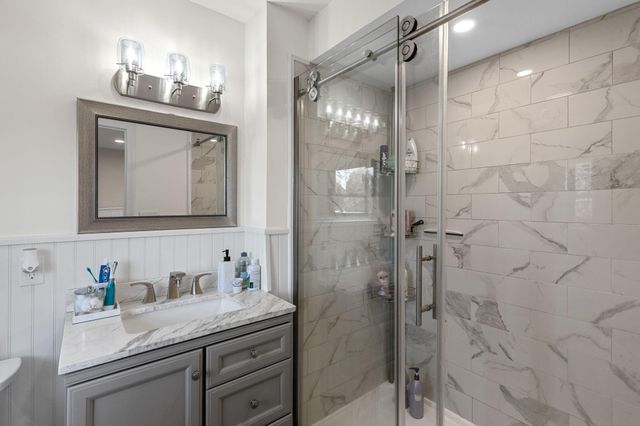 108 Lucerne Avenue, Falmouth, MA 02540