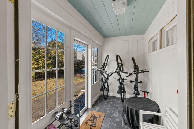 108 Lucerne Avenue, Falmouth, MA 02540