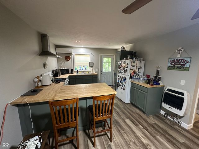 191 Schores Lane, Bedford, IN 47421