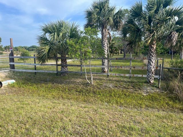 15148 NW 288th Street, Okeechobee, FL 34972
