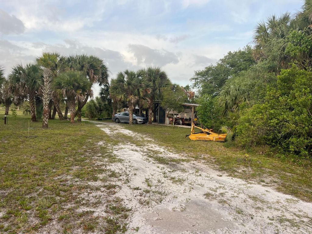 15148 NW 288th Street, Okeechobee, FL 34972