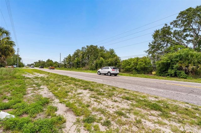 COUNTY LINE ROAD, Spring Hill, FL 34610