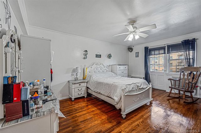 8429 153rd Avenue 3CD, Howard Beach, NY 11414