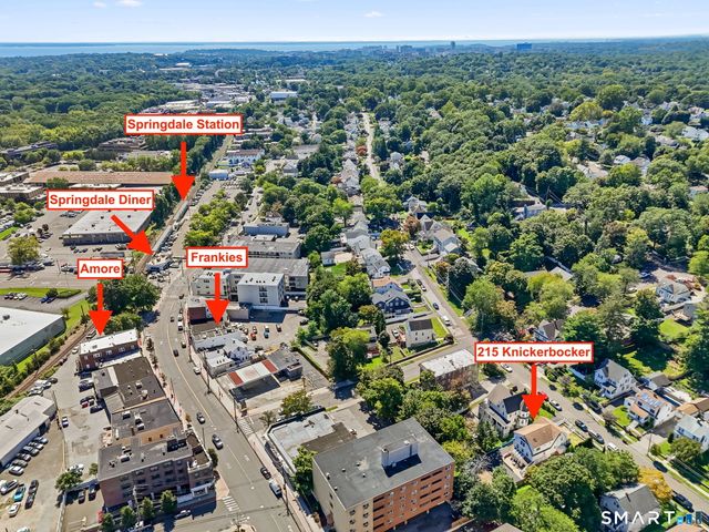 215 Knickerbocker Avenue, Stamford, CT 06907