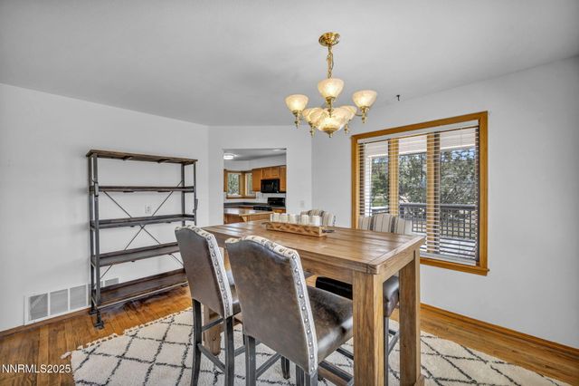 670 Valle Verde Drive, Sparks, NV 89441