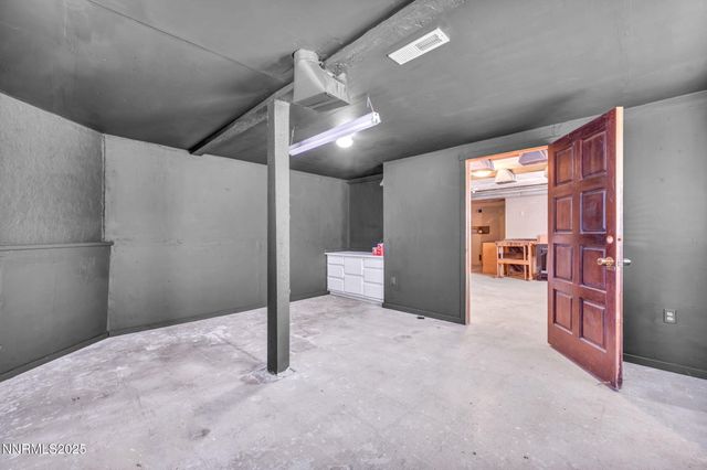 670 Valle Verde Drive, Sparks, NV 89441