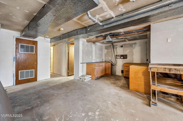 670 Valle Verde Drive, Sparks, NV 89441