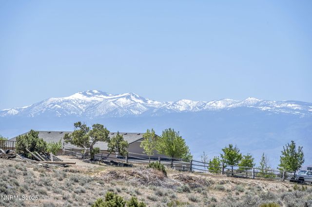 670 Valle Verde Drive, Sparks, NV 89441